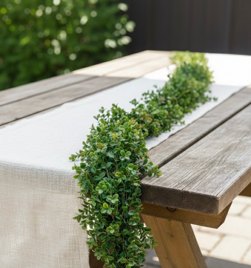 Fresh Boxwood Garland