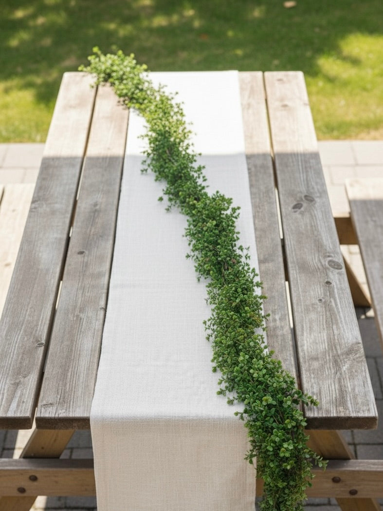 Fresh Boxwood Garland